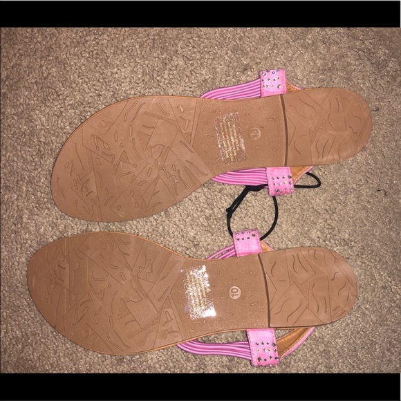 Pink sparkle sandals. NWT. Size 10 - Picture 5 of 6